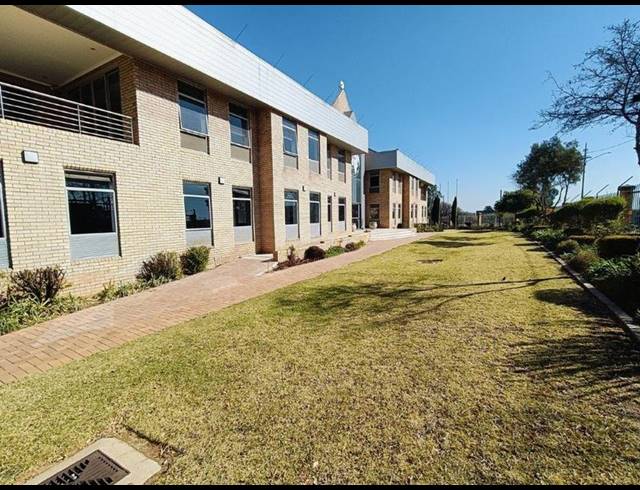 INDUSTRIAL PROPERTY TO RENT IN MEADOWDALE